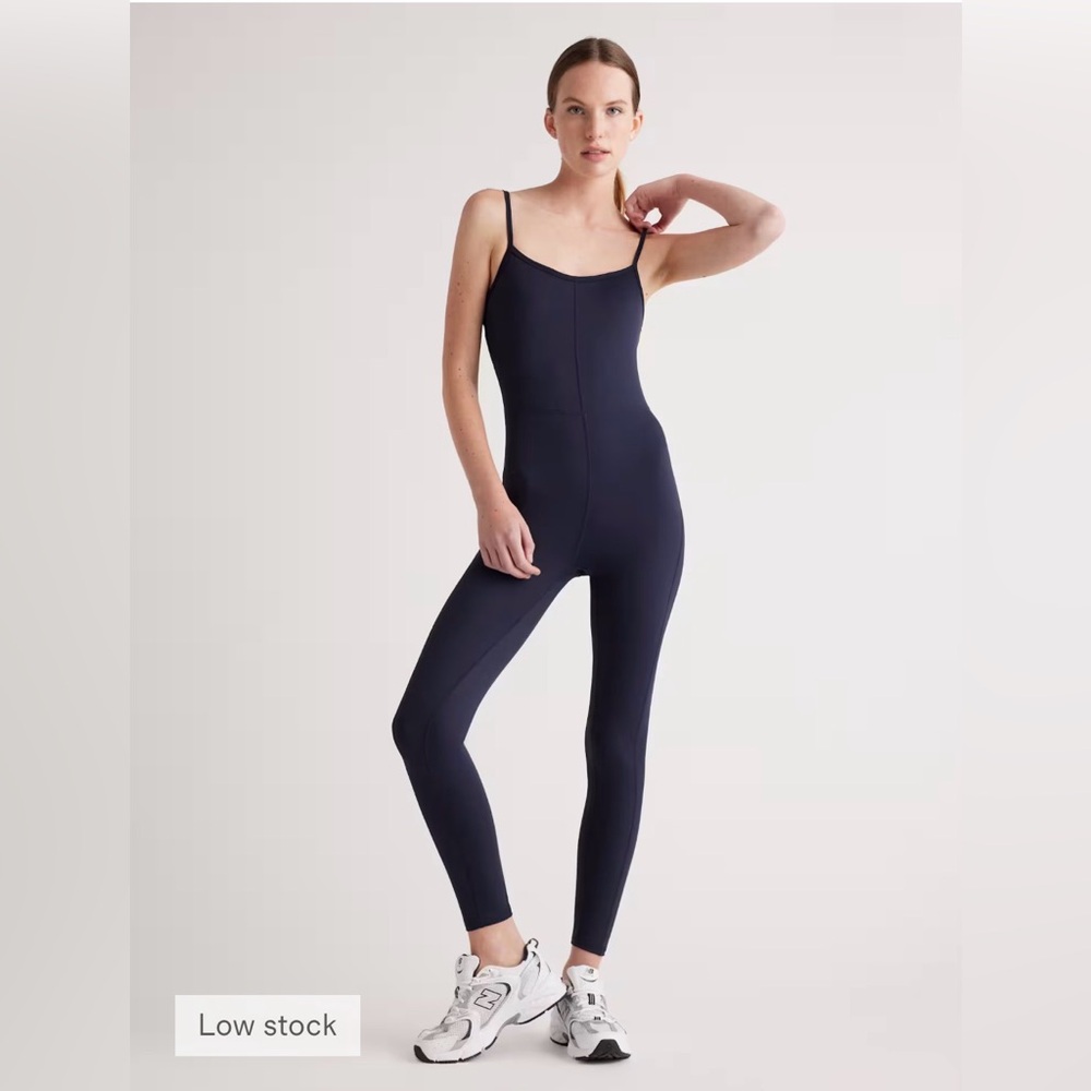 NWOT Quince Ultraform Jumpsuit Black Medium